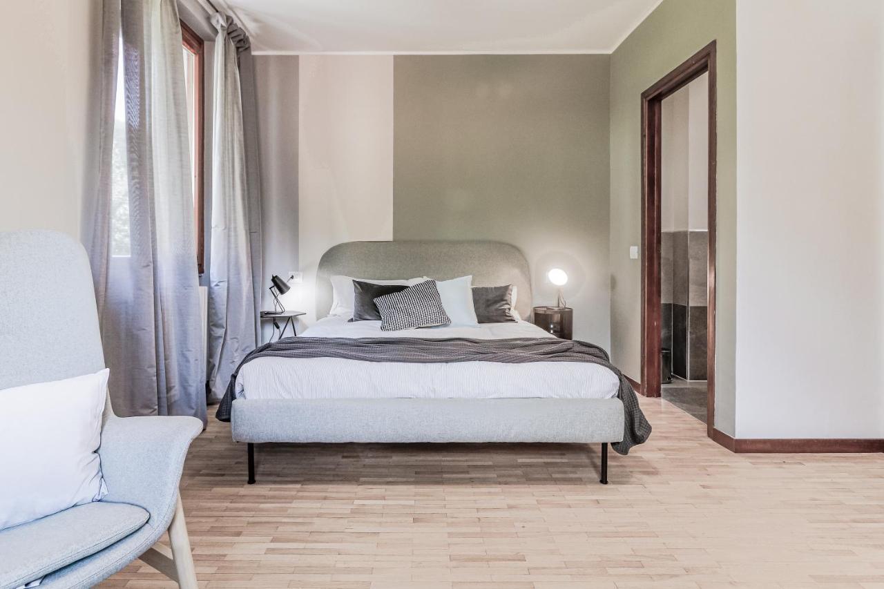 Stunning View Lakeside Apartment - Larihome A11 Gravedona Esterno foto