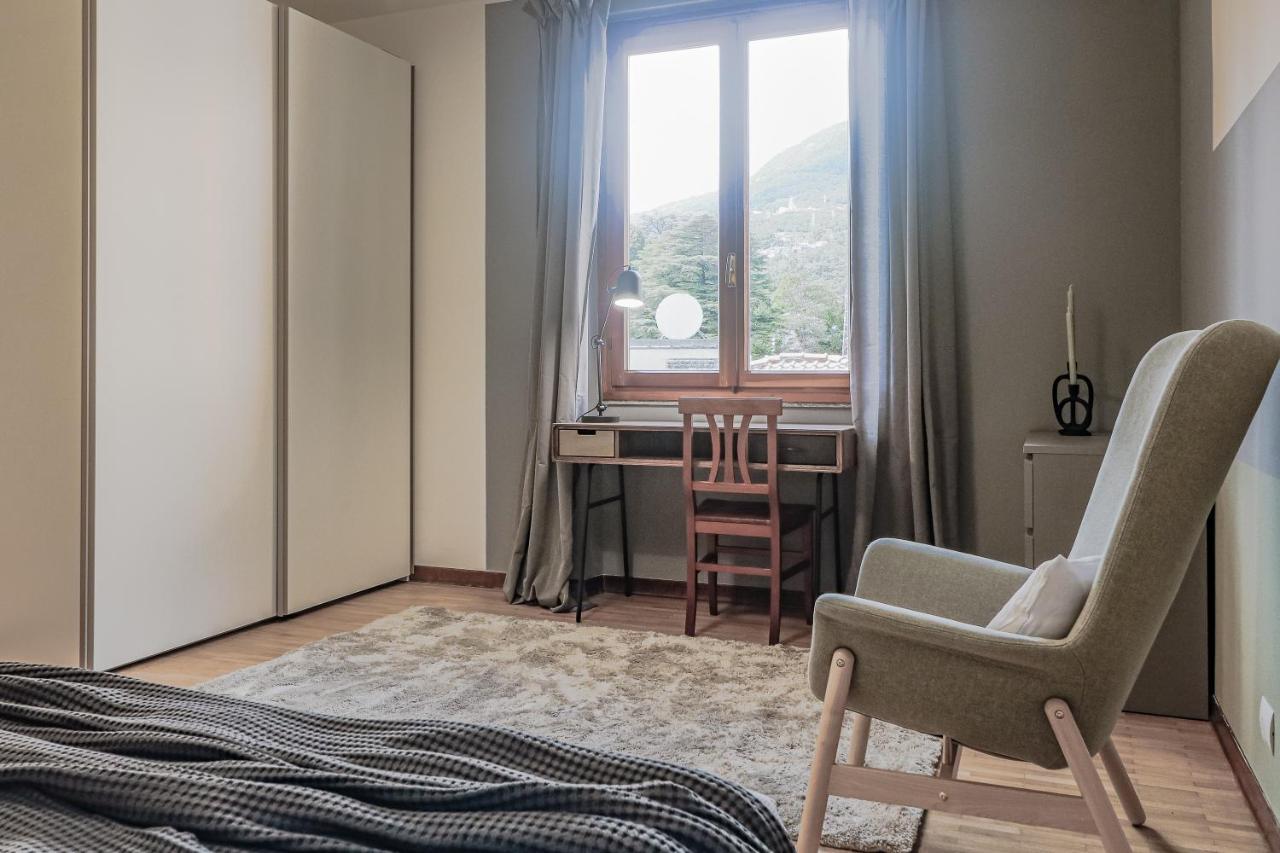 Stunning View Lakeside Apartment - Larihome A11 Gravedona Esterno foto